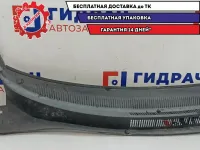 Решетка стеклоочистителя правая Chevrolet Aveo T250 96648525.