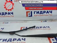 Поводок стеклоочистителя передний левый Chevrolet Aveo T250 96648550. Коррозия.