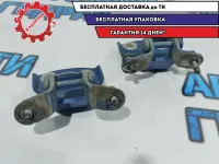 Петли двери передней левой Chevrolet Aveo T250 96585669.