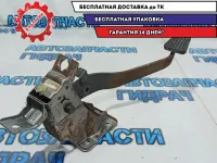 Педаль тормоза Chevrolet Aveo T250 96470129.