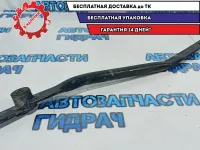 Кронштейн передней балки передний правый Chevrolet Aveo T250 96941192.