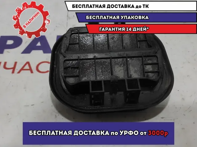 Решетка вентиляционная Chevrolet Aveo (T300) 13502348.