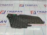 Накладка консоли правая Chevrolet Aveo (T300) 95164889. Потертость.