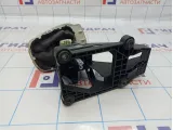 Кулиса КПП Chevrolet Aveo (T300) 25190328. Дефект хрома, потертость, дефект чехла кулисы.