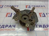 Кулак поворотный передний правый Chevrolet Aveo (T300) 94524969. Дефект подшипника.