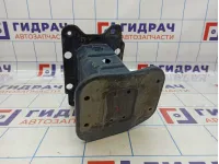 Кронштейн усилителя переднего бампера левый Chevrolet Captiva (C100) 94551357