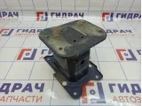 Кронштейн усилителя переднего бампера правый Chevrolet Captiva (C100) 96448102