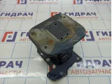 Кронштейн усилителя переднего бампера правый Chevrolet Captiva (C100) 96448102