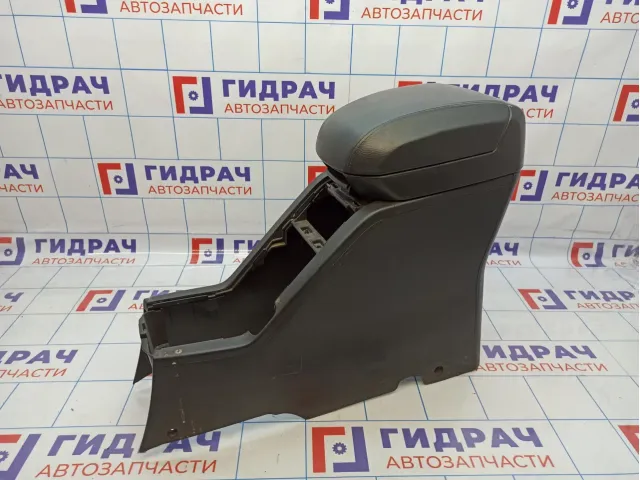 Подлокотник Chevrolet Captiva (C100) 96820572