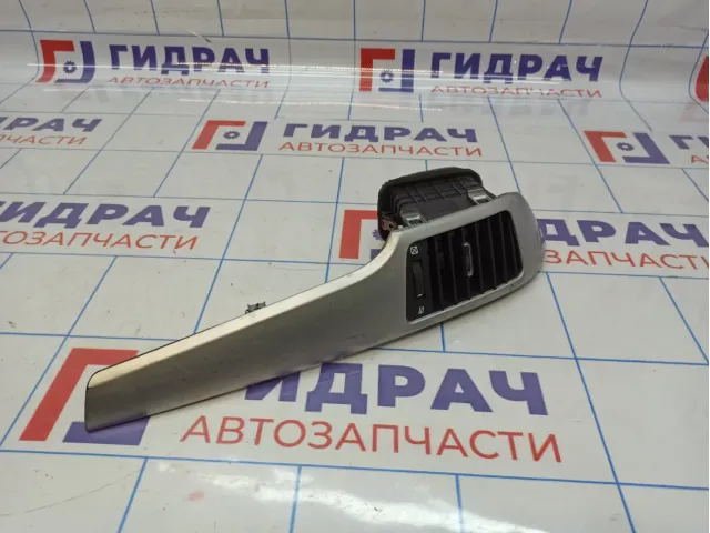 Дефлектор воздушный левый Chevrolet Captiva (C100) 96629992