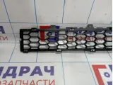 Решетка в бампер центральная Chevrolet Captiva (C100) 96623441