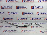 Трос стояночного тормоза Chevrolet Cobalt (T250) 52040714