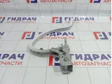 Петля крышки багажника правая Chevrolet Cobalt (T250) 52030945