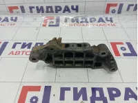 Кронштейн двигателя правый Chevrolet Cobalt (T250) 96839268
