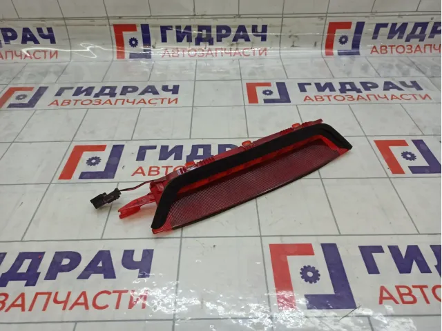 Фонарь задний стоп сигнал Chevrolet Cobalt 52018843