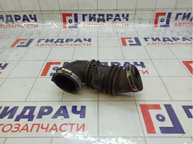 Патрубок воздушного фильтра Chevrolet Cobalt 94743636