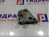 Кронштейн кондиционера Chevrolet Cobalt (T250) 96830665