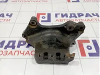 Кронштейн двигателя правый Chevrolet Cobalt (T250) 96839268