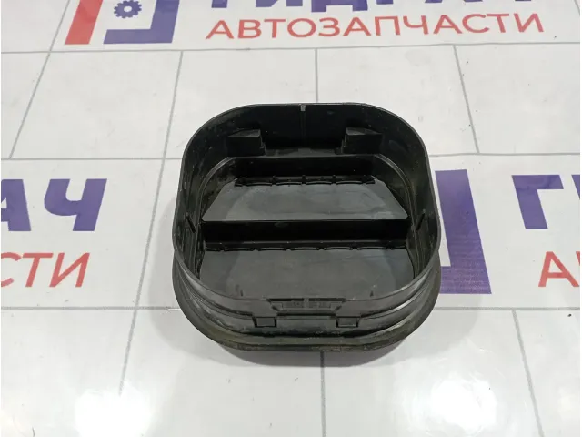 Решетка вентиляционная Chevrolet Cobalt (T250) 13502348