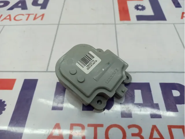 Моторчик заслонки отопителя Chevrolet Cobalt (T250) 16452770