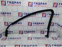 Накладка двери передней правой внутренняя на рамку стекла Chevrolet Cruze 96846147.