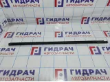 Накладка стекла переднего левого Chevrolet Cruze 95040059.