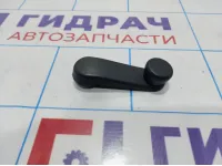 Ручка стеклоподъемника Chevrolet Cruze 96301568.