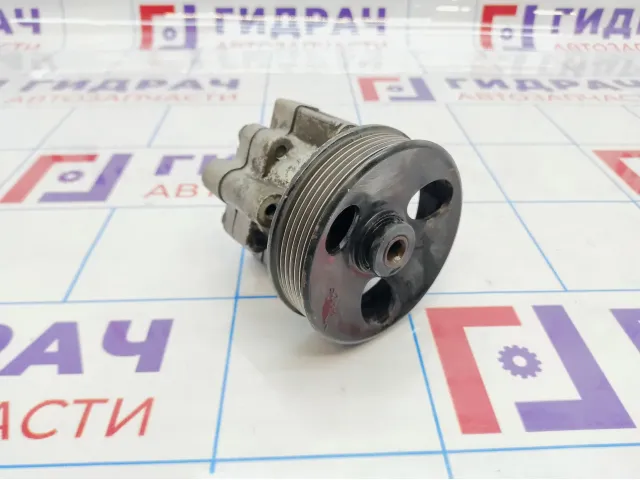 Насос гидроусилителя Chevrolet Cruze 96837812.