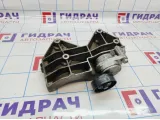 Кронштейн кондиционера Chevrolet Cruze 96870203.