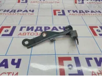 Петля капота правая Chevrolet Cruze 95406039.