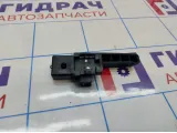 Ручка открывания капота Chevrolet Cruze 13503692.