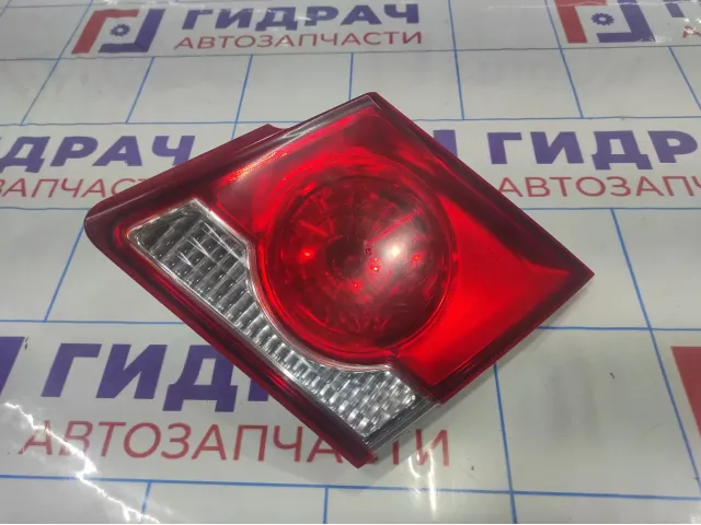 Фонарь задний внутренний правый Chevrolet Cruze 95971551.