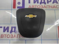 Подушка безопасности в рулевое колесо Chevrolet Cruze 13286903.
