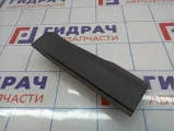 Накладка порога заднего правого внутренняя Chevrolet Cruze 95213178. Дефект.