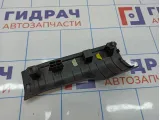 Накладка порога заднего правого внутренняя Chevrolet Cruze 95213178. Дефект.