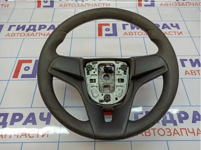 Рулевое колесо Chevrolet Cruze 95227475. Потертости.