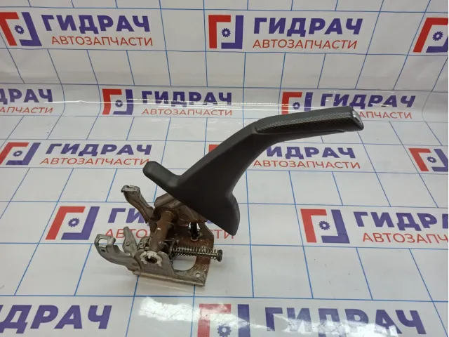 Рычаг стояночного тормоза Chevrolet Cruze 13319730.