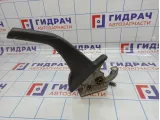 Рычаг стояночного тормоза Chevrolet Cruze 13319730.
