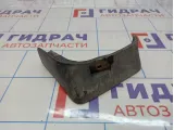Брызговик задний левый Chevrolet Cruze .