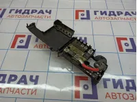 Блок предохранителей аккумулятора Chevrolet Cruze 96889385.
