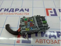 Блок предохранителей Chevrolet Cruze 13222786.
