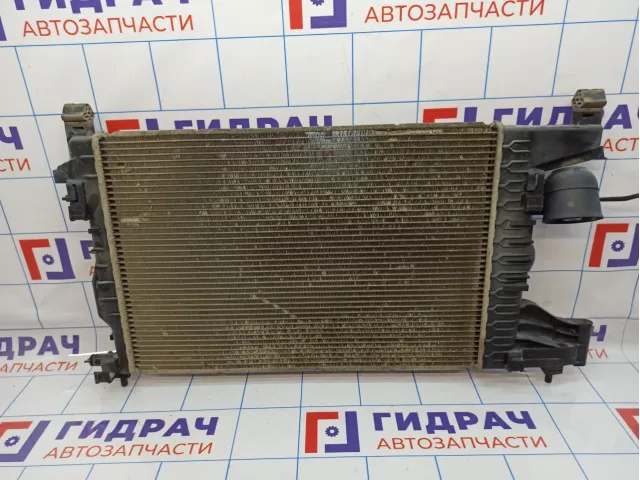 Радиатор основной Chevrolet Cruze 52422263.