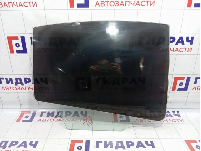 Стекло заднее правое Chevrolet Cruze 96833086