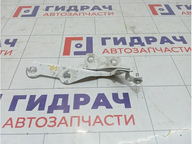 Петля капота правая Chevrolet Cruze 96932078