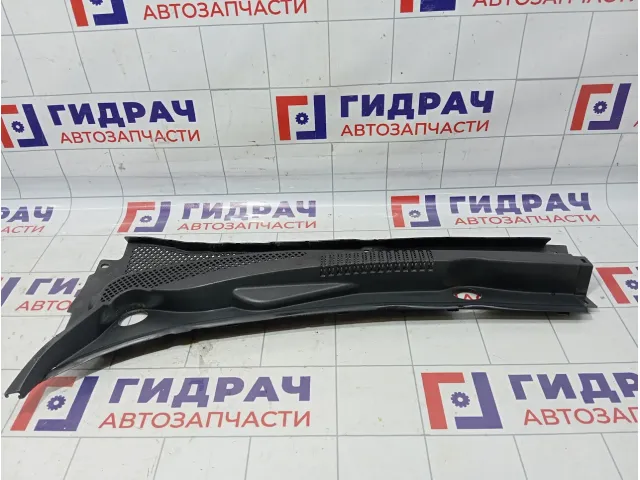 Решетка стеклоочистителей левая Chevrolet Cruze 95967373