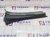 Решетка стеклоочистителя (планка под лобовое стекло) правая Chevrolet Cruze (J300) 95130243. Дефект.