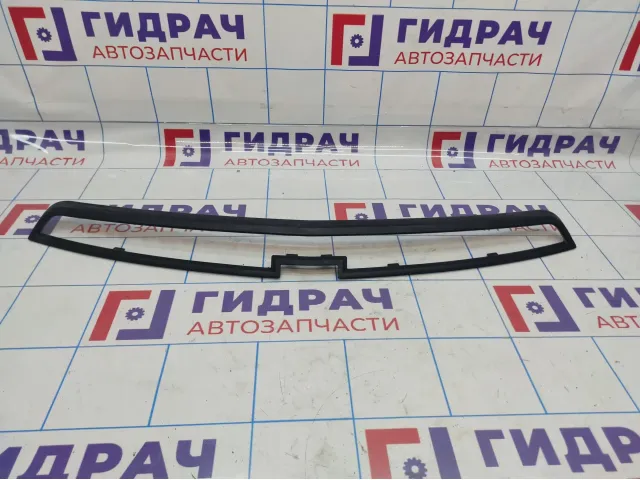 Накладка решетки радиатора верхняя Chevrolet Cruze (J300) 95931768.