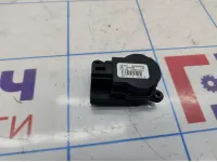 Моторчик заслонки отопителя Chevrolet Cruze (J300) 13372986.