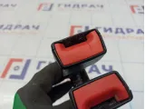 Ответная часть ремня безопасности задняя Chevrolet Cruze (J300) 13283162. Трещина.
