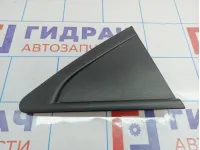 Накладка заднего крыла правого Chevrolet Cruze (J300) 96893218. Сломано крепление.